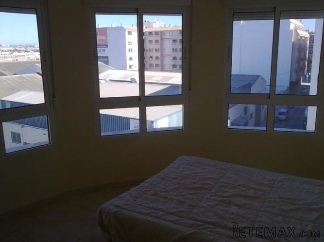 Coqueto apartamento ubicado en Torrevieja, provincia de.. - 3