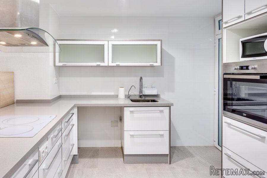 Flat in 1st line of the sea, 3rd floor, 2 bedrooms... - 4