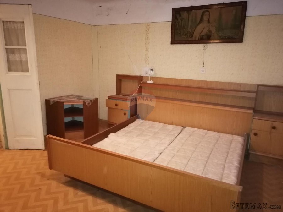 Istra, Višnjan, dvije kuće za adaptaciju - 5