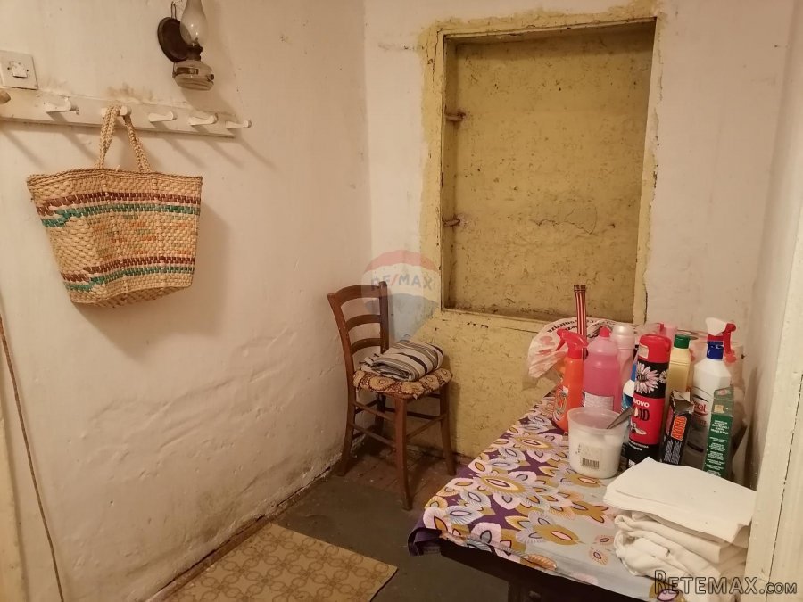 Istra, Višnjan, dvije kuće za adaptaciju - 7