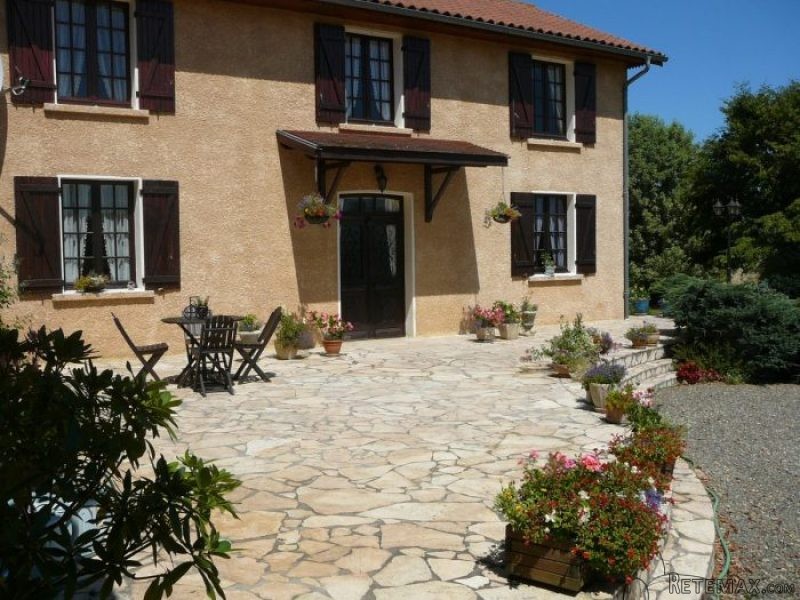 5 Bedrooms - House - Midi-Pyrenees -..