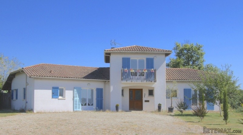 Stunning 4-bedroom, 3-bathroom.. - 2