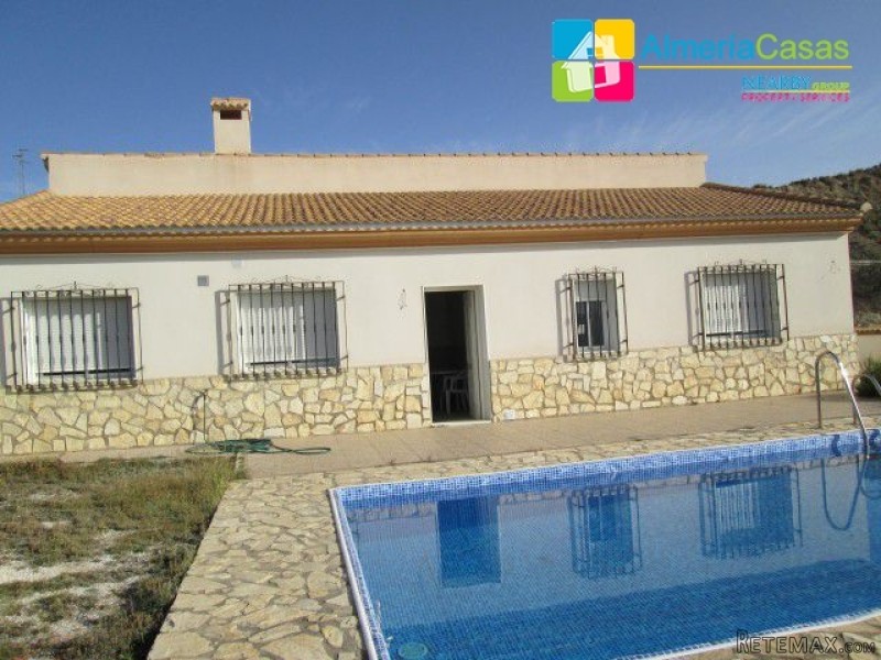 Villa For Sale In Lijar