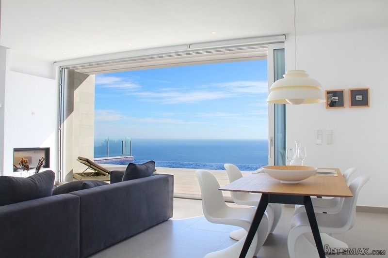3 Bedrooms - Villa - Alicante - For Sale