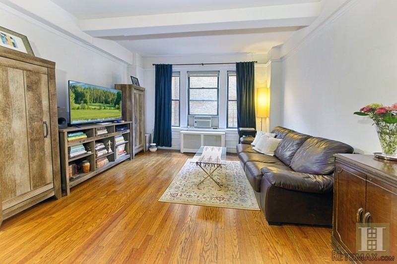1 bedroom Apartment For Sale: 40 WEST..