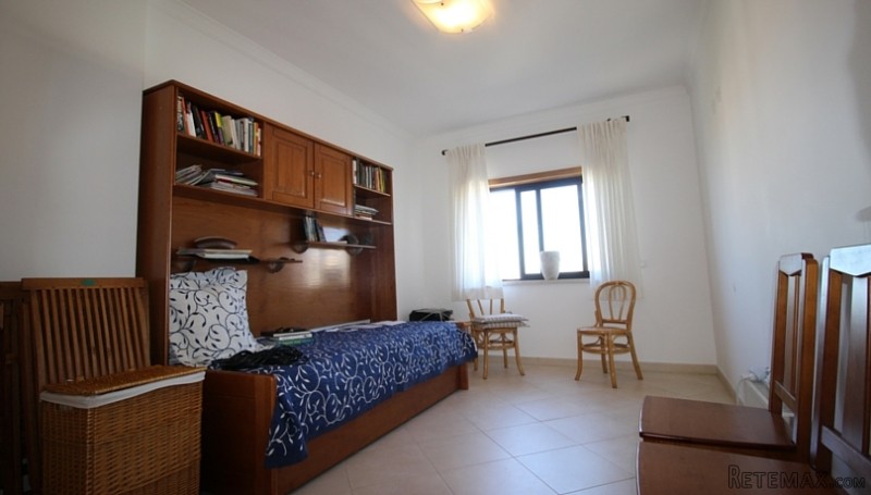 Two Bedroom Apartment on the outskirts..