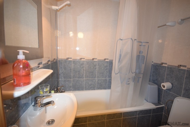 2 Bedrooms Apartment For Sale - 2
