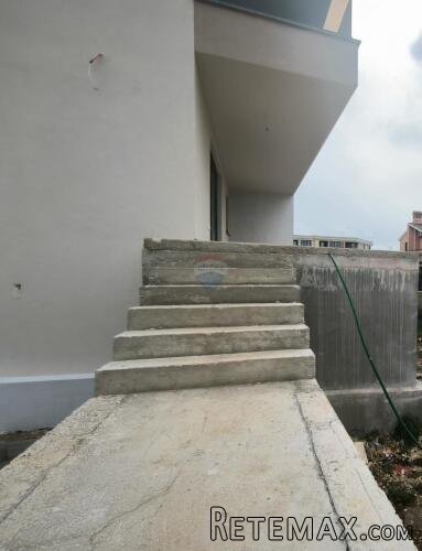 BANJOLE, luksuzni apartman s bazenom, pogled more - 8