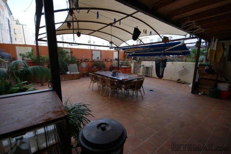 Ground floor in perfect condition in the center of Puerto..