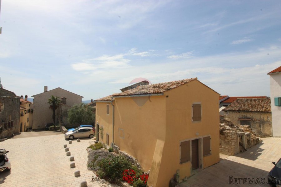 ISTRA, PIĆAN - Renovirana kamena kuća na trgu - 9