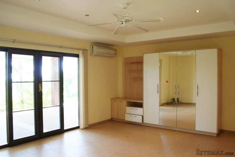 Seaview 4-bedroom pool villa at..