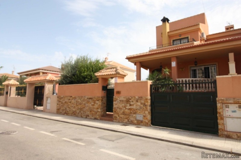 3 Bedrooms - Villa - Alicante - For Sale - 2