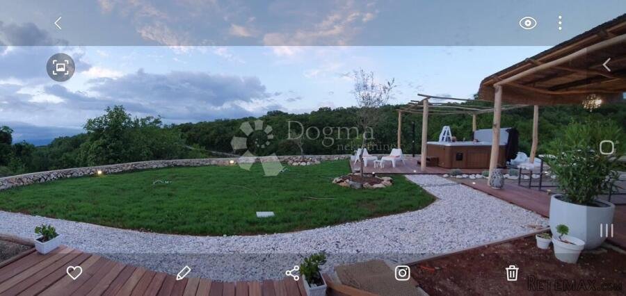 Dobrinj, predivna kuća s okućnicom - 2