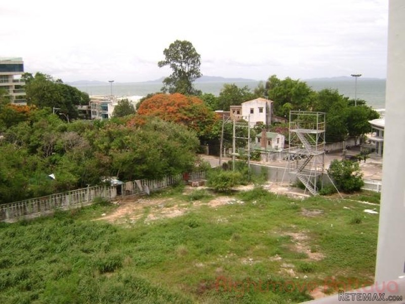 2 Bedroom Condo for sale in Pratumnak -.. - 2