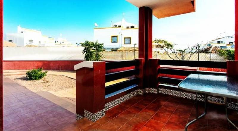 2 Bedroom 2 Bathroom Bungalow In.. - 2