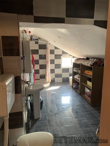 Na prodaju kuća u mestu Bistrica - 4