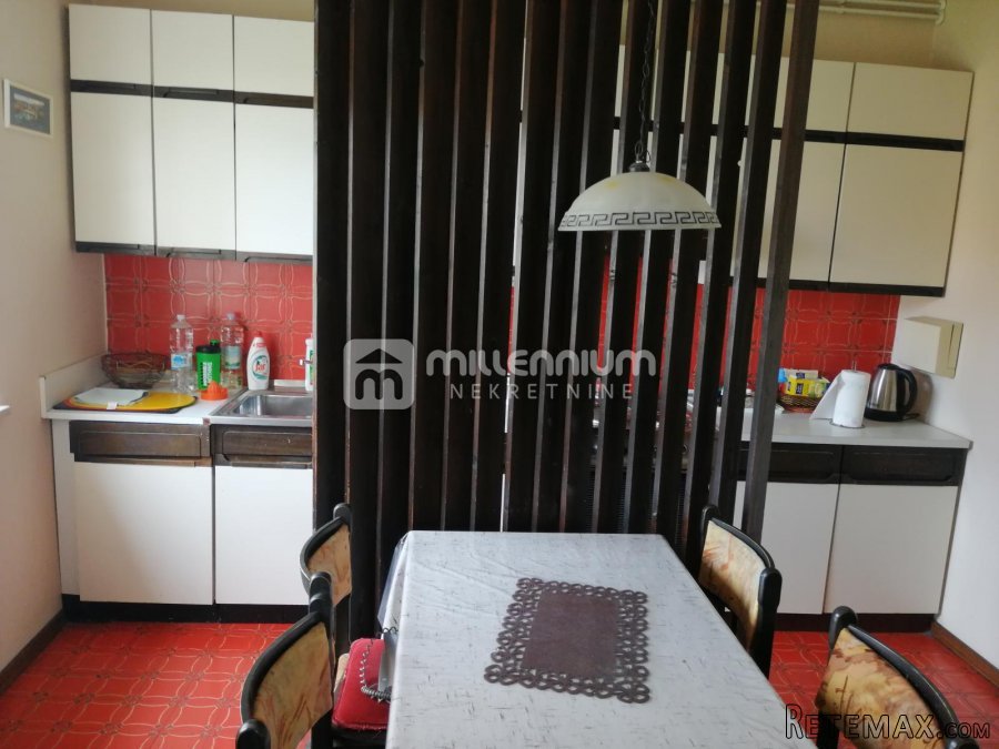 Rijeka, Krimeja, 3-sobni stan s db, balkon i dvorište - 4