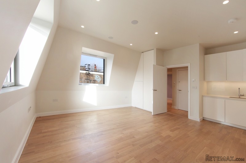 Hoxton Street N1 - 2