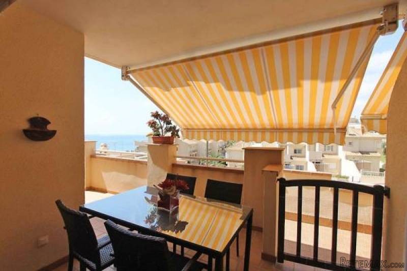 3 Bedroom 2 Bathroom Apartment In.. - 2