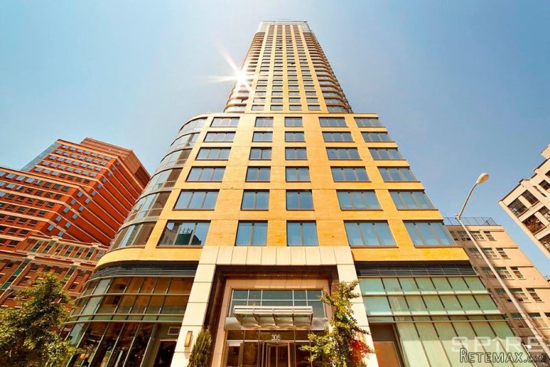 Condo - New York State - For Sale