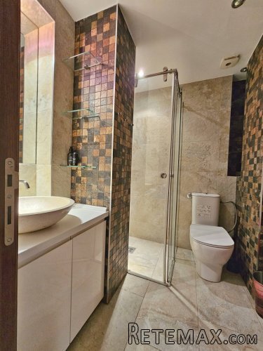 Prodajem 3.5 stan u Narodnih heroja,Blok 33,LUX - 8