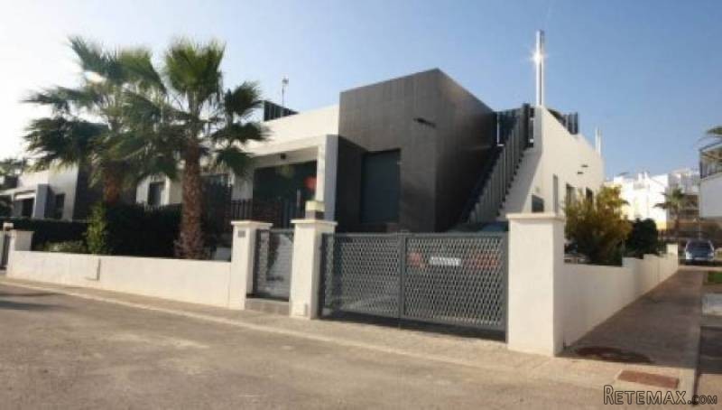 2 Bedroom 2 Bathroom Townhouse In.. - 2