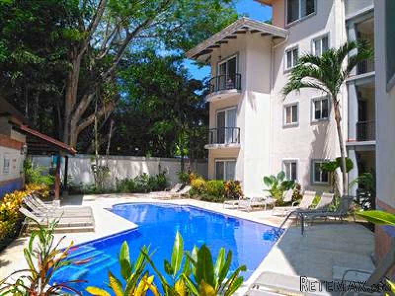 Surfside Tower 305 Playa Potrero