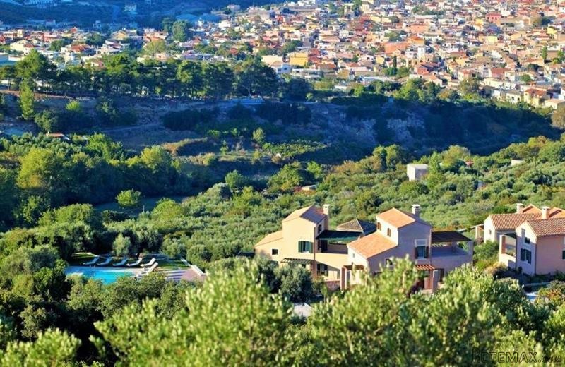 Hotel For Sale: Heraklion, Crete