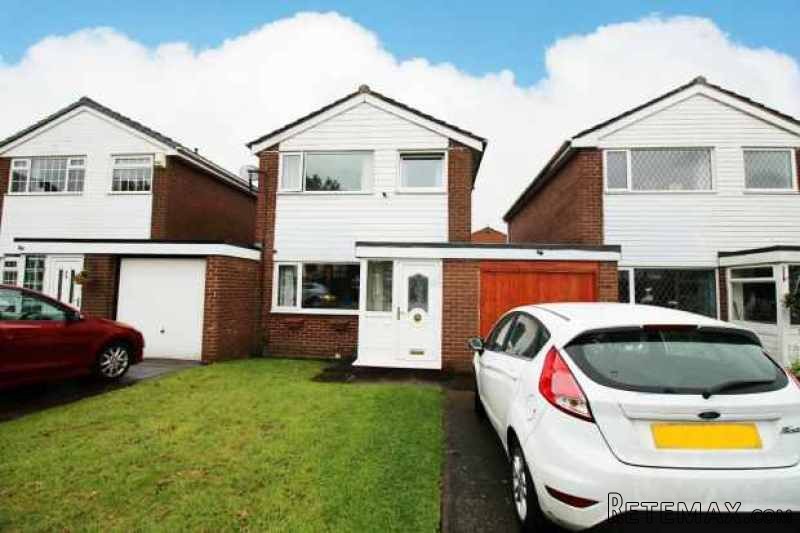 3 bedroom, Link Detached House house..