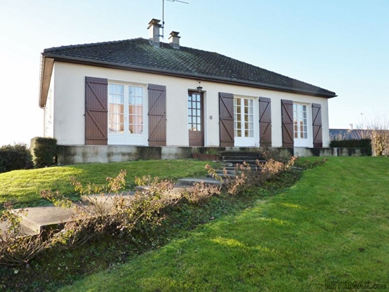 Lovely Detached House with Orchard