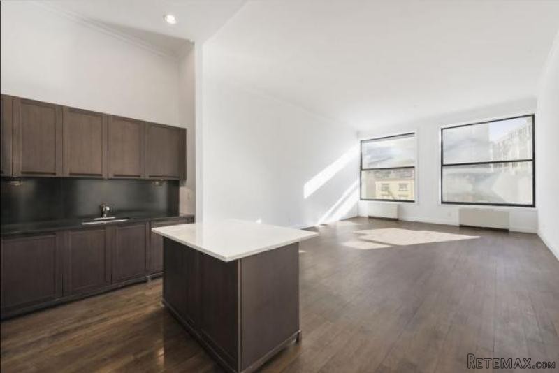 Stunning Two Bedroom Apartment In The.. - 2