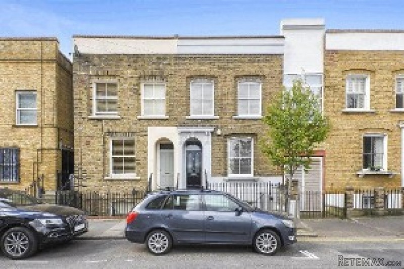 2 Bedroom House, Freehold