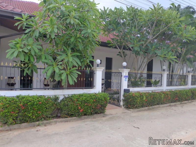 Impressive, modern 4 bedroom pool-villa.. - 2