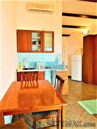 Ičići - samo 250 m do mora, studio 31,23 m2 s balkonom