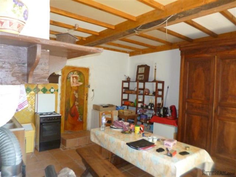 Cottage And Barn To Finish To Renovate.. - 2