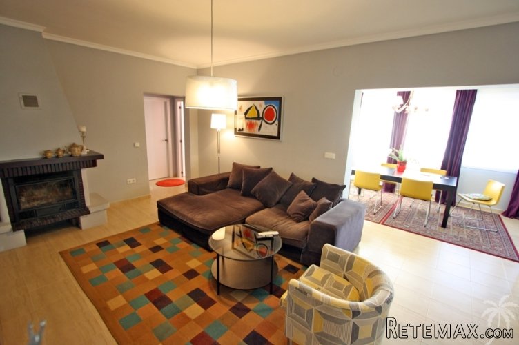 Cozy villa for sale at just 200 m far from the first beach.. - 3