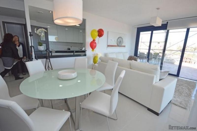 2 bedroom apartment for sale - 2