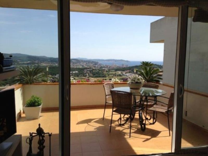 Beautiful Penthouse With Sea Views And..