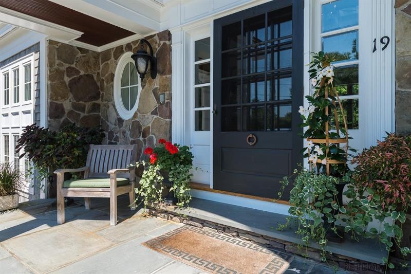 4 bedroom House For Sale: 19 Neds Point.. - 2