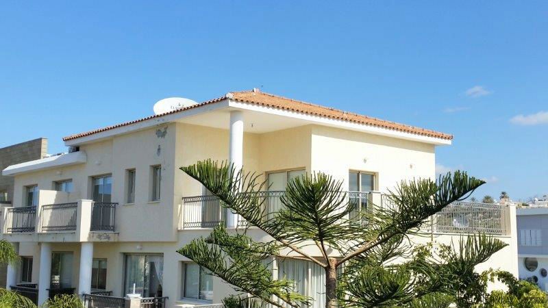 3 Bedrooms - Apartment - Paphos - For..