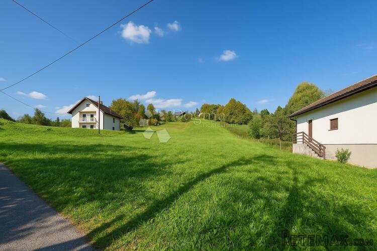 Građevinsko zemljište 2.215 m² – pogled i lokacija - 2