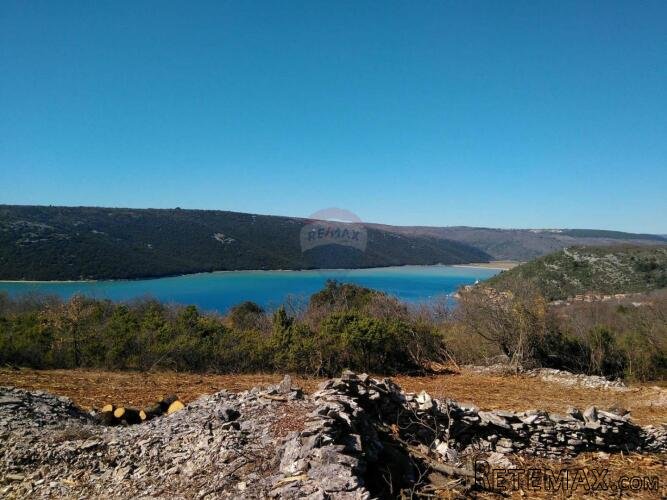 Istra, Trgetari zemljište s predivnim pogledom - 2
