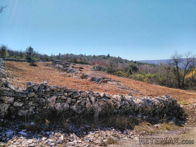 Istra, Trgetari zemljište s predivnim pogledom - 3