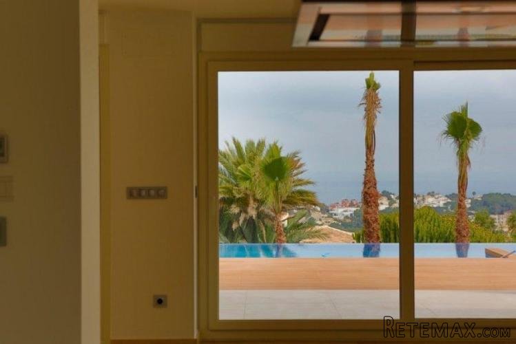 NEW PROJECT LOCATED IN Moraira, BUILT ON A PLOT OF 1,132.. - 3