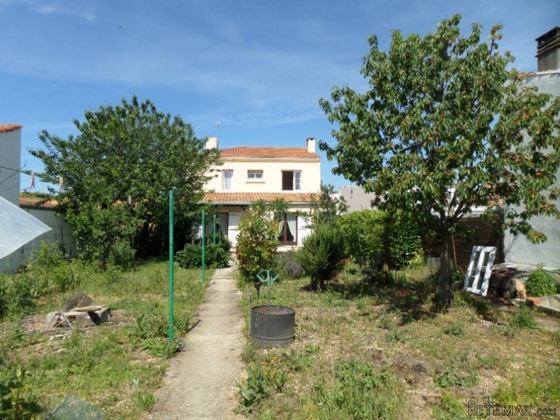 4 Bedroom Coastal House - 2