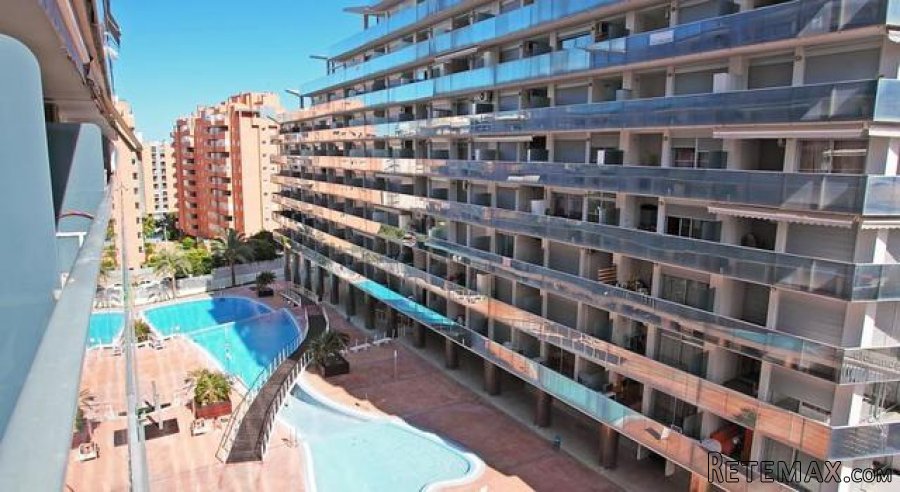 Apartamento de 2 dormitorios y 2 baños. mejor verlo...