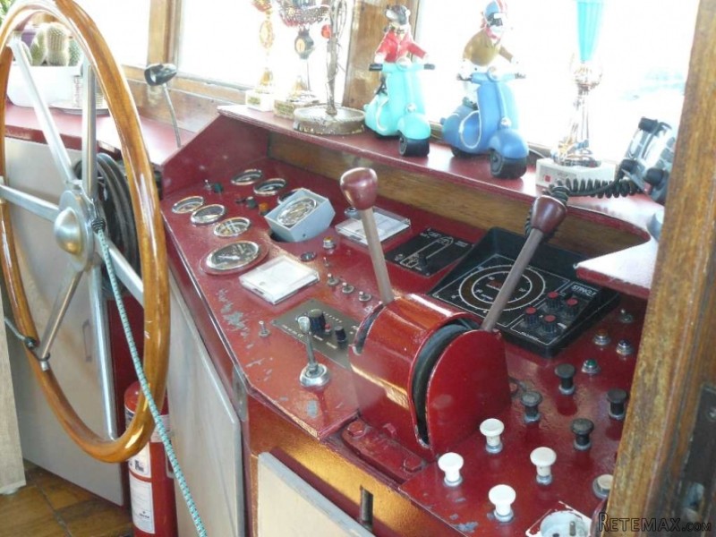 3 Bedroom House Boat, Peniche For Sale - 2
