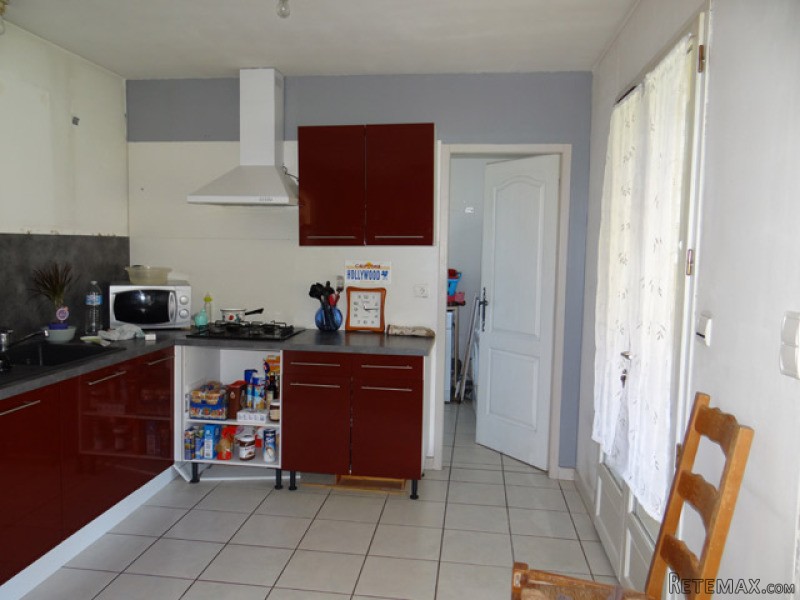 Bungalow With 4 Bedrooms And Nearly One.. - 2