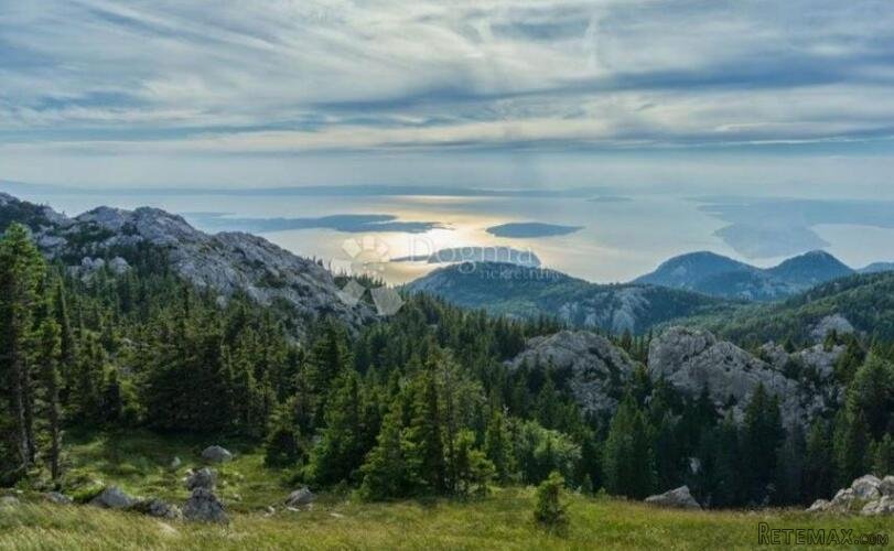 Raduč, građevinsko zemljište 20773m2 - 2
