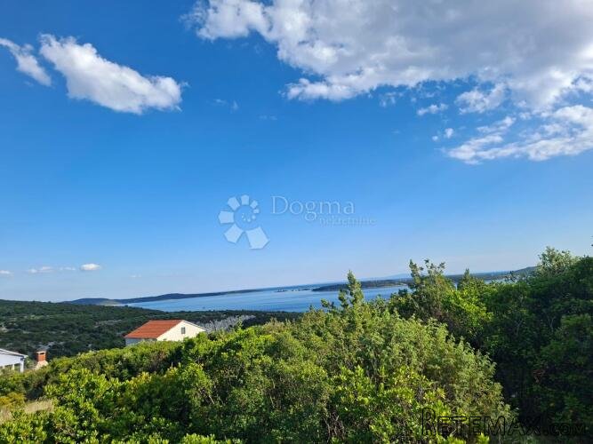 VINIŠĆE | INVESTICIJSKA PRILIKA NA JADRANU – 4.150 m² S POGL - 3